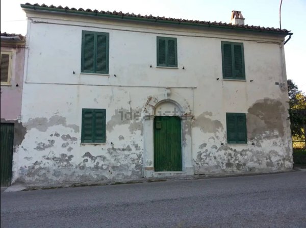 casale in vendita a Barbara