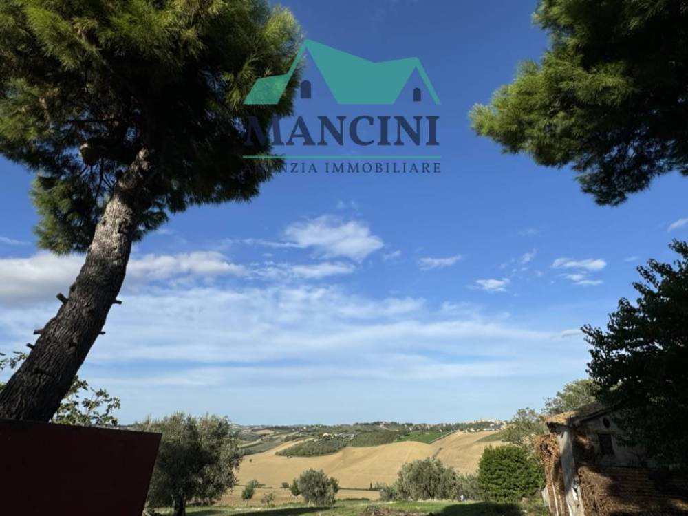 casa indipendente in vendita a Belvedere Ostrense in zona Madonna del Sole