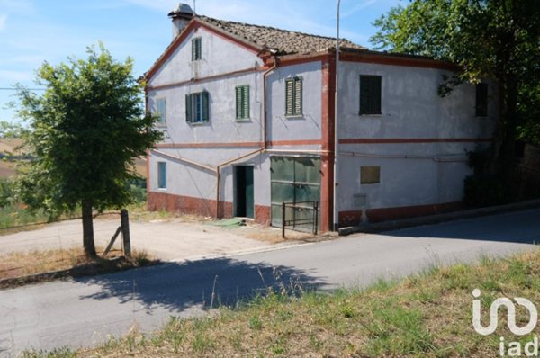 casa indipendente in vendita a Belvedere Ostrense in zona Fornace