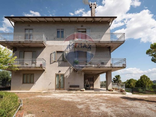 appartamento in vendita a Belvedere Ostrense