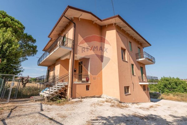 appartamento in vendita a Belvedere Ostrense