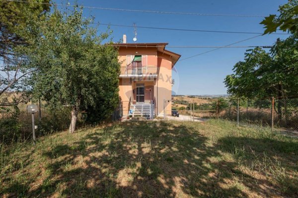 appartamento in vendita a Belvedere Ostrense