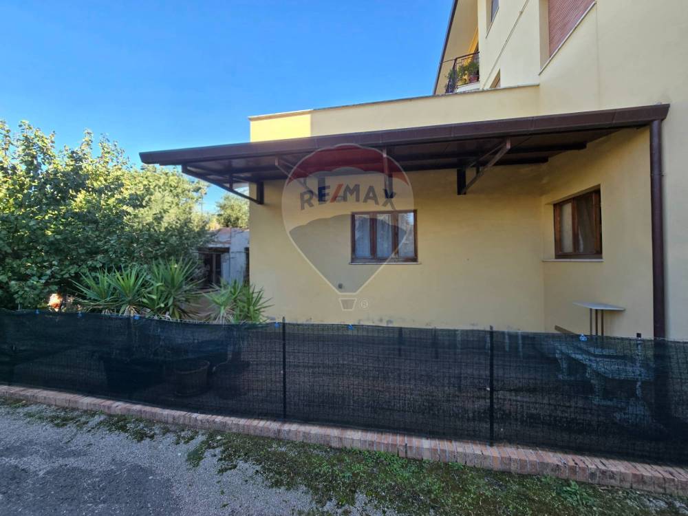 ufficio in vendita a Belvedere Ostrense