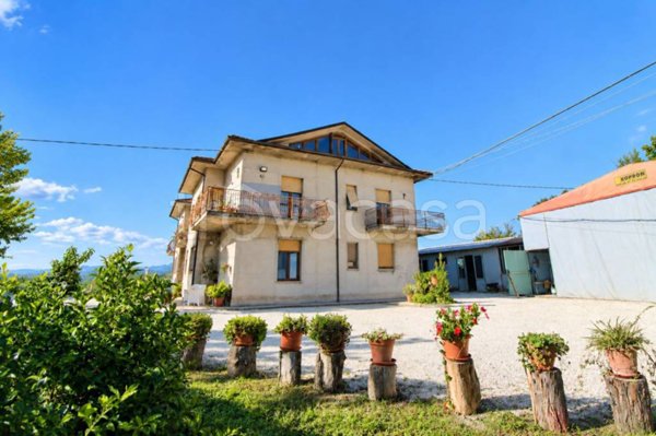 casa indipendente in vendita a Belvedere Ostrense in zona Fornace
