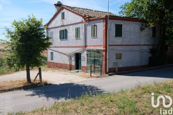 casa indipendente in vendita a Belvedere Ostrense in zona Fornace