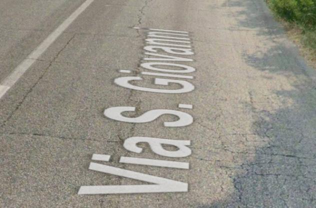 locale commerciale in vendita a Belvedere Ostrense in zona Madonna del Sole