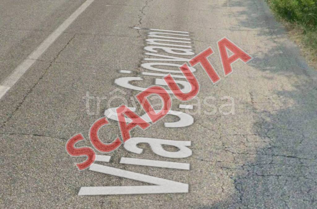 locale commerciale in vendita a Belvedere Ostrense in zona Madonna del Sole