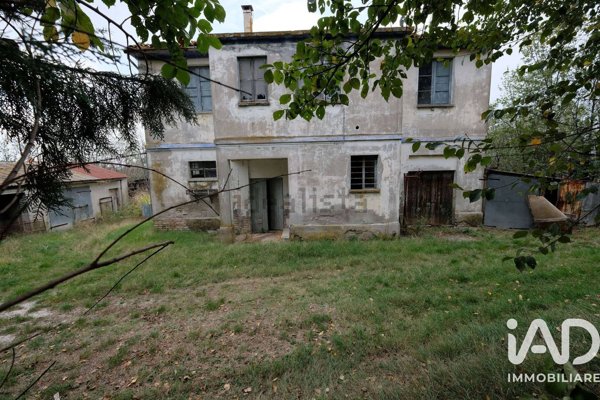 casa indipendente in vendita a Belvedere Ostrense