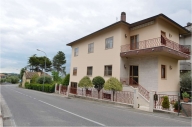 casa indipendente in vendita a Belvedere Ostrense