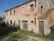 casa indipendente in vendita a Belvedere Ostrense