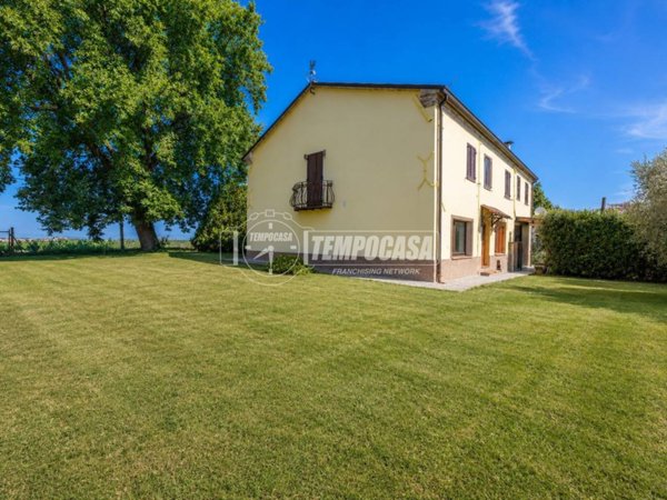 appartamento in vendita a Belvedere Ostrense