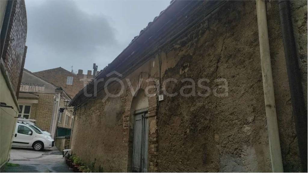 casa indipendente in vendita a Camerano