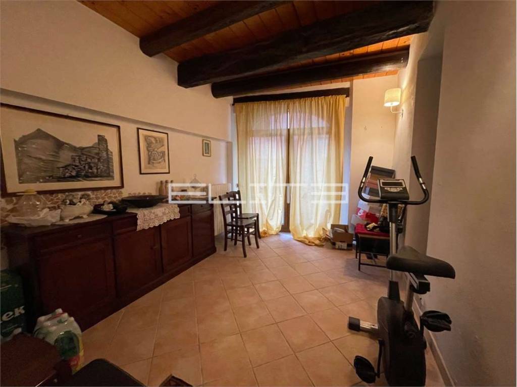 casa indipendente in vendita a Camerano