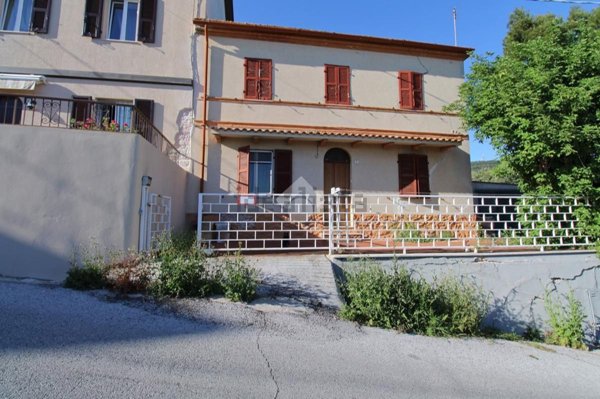 appartamento in vendita a Camerano