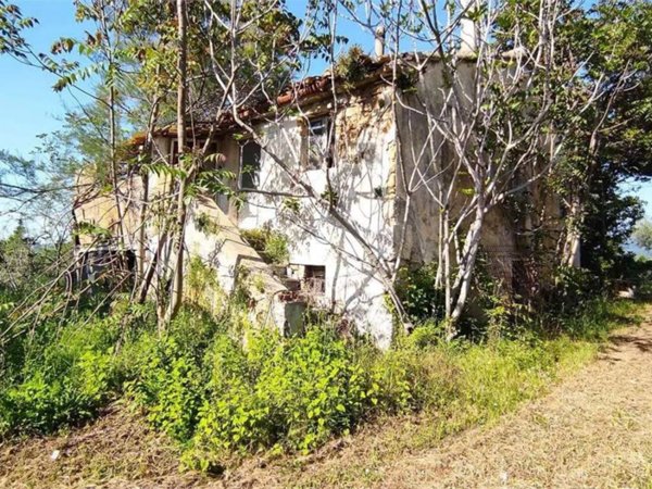 casa indipendente in vendita a Camerano