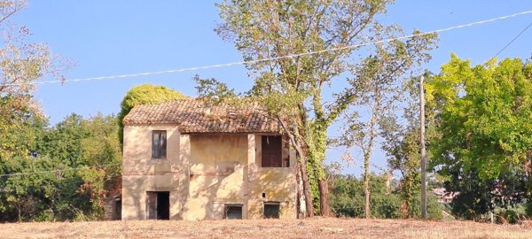 casale in vendita a Camerano in zona San Germano