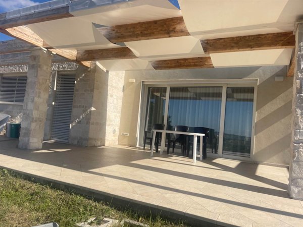 casa indipendente in vendita a Camerano in zona San Germano