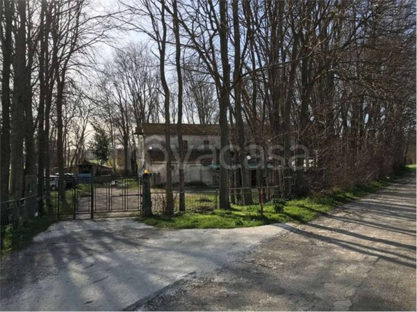 casa indipendente in vendita a Camerano