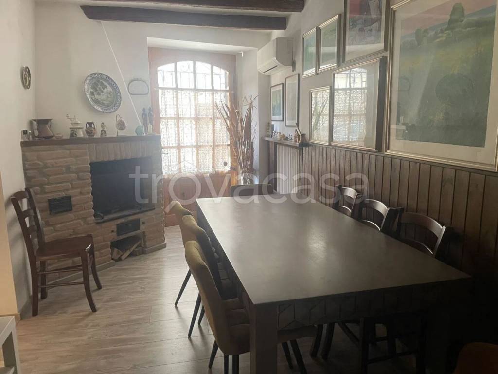 casa indipendente in vendita a Camerano