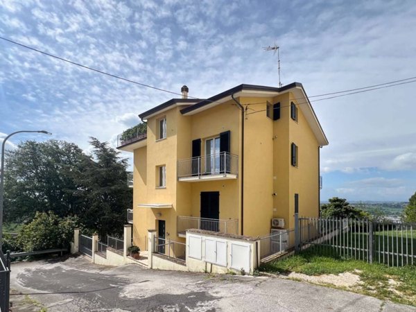appartamento in vendita a Camerano