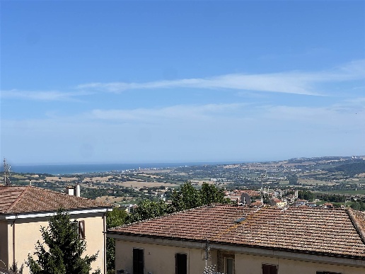 appartamento in vendita a Camerano in zona San Germano