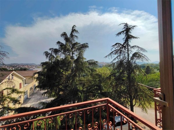 appartamento in vendita a Camerano in zona San Germano