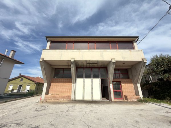 appartamento in vendita a Camerano in zona San Germano