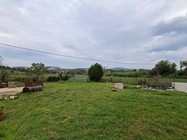 casa indipendente in vendita a Camerano
