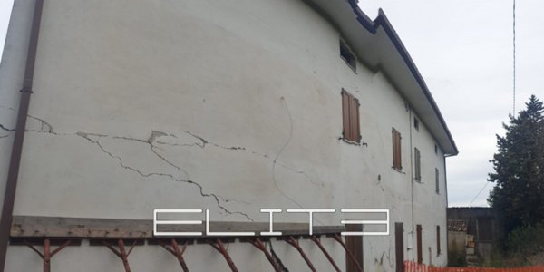 casa indipendente in vendita a Camerata Picena