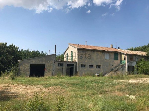 appartamento in vendita a Camerata Picena
