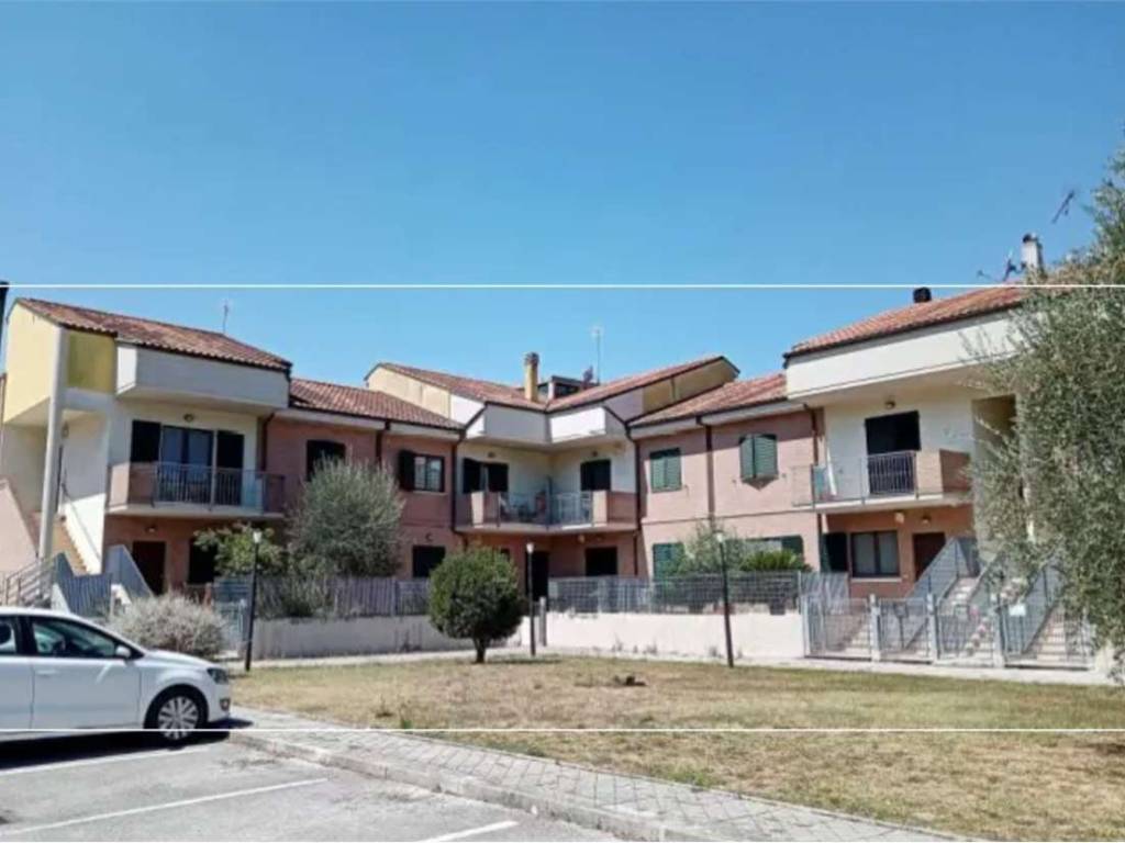 appartamento in vendita a Camerata Picena