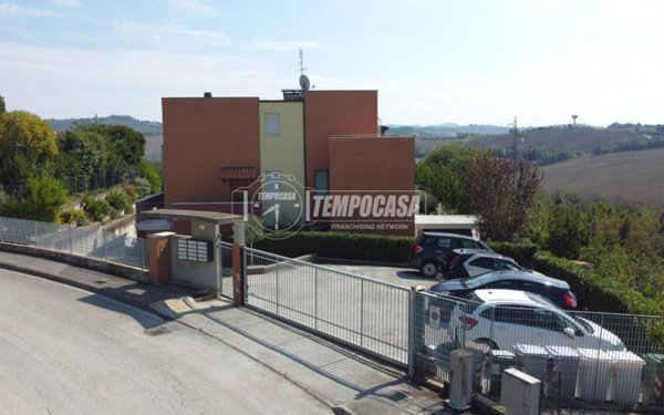 appartamento in vendita a Camerata Picena