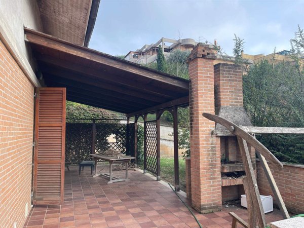 casa indipendente in vendita a Camerata Picena