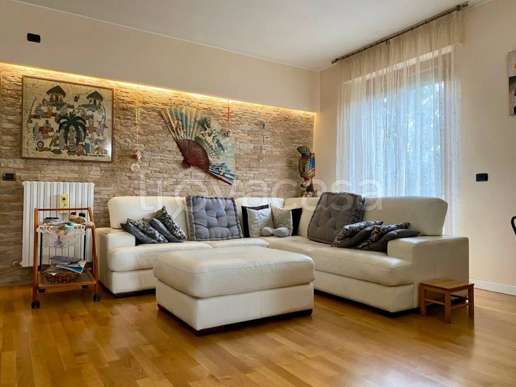 casa indipendente in vendita a Camerata Picena