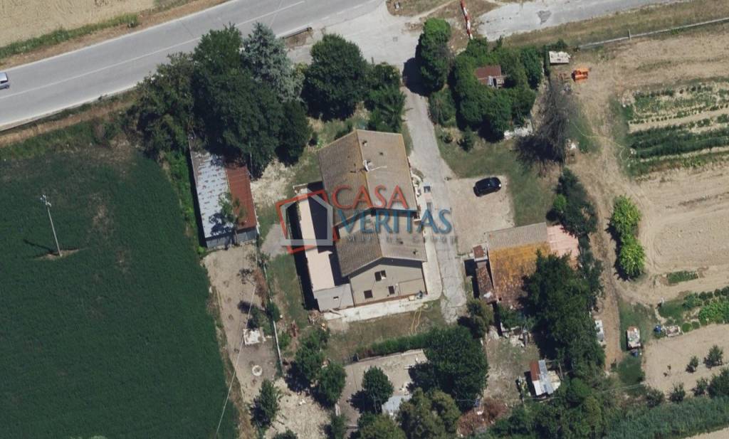 appartamento in vendita a Camerata Picena