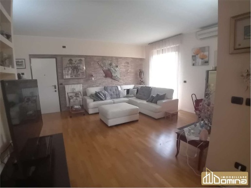 casa indipendente in vendita a Camerata Picena