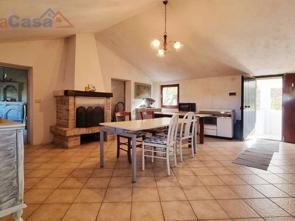 casa indipendente in vendita a Camerata Picena
