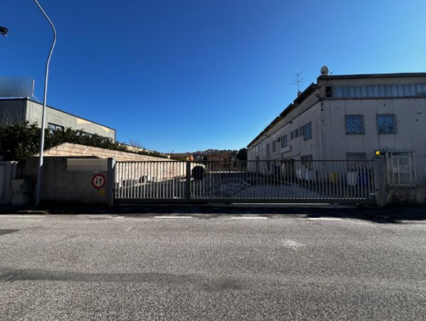 capannone in vendita a Camerata Picena