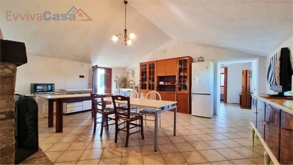 casa indipendente in vendita a Camerata Picena