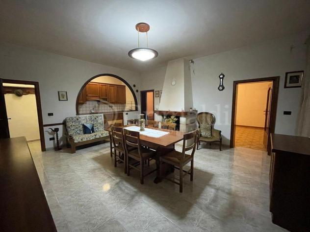 casa indipendente in vendita a Castelbellino