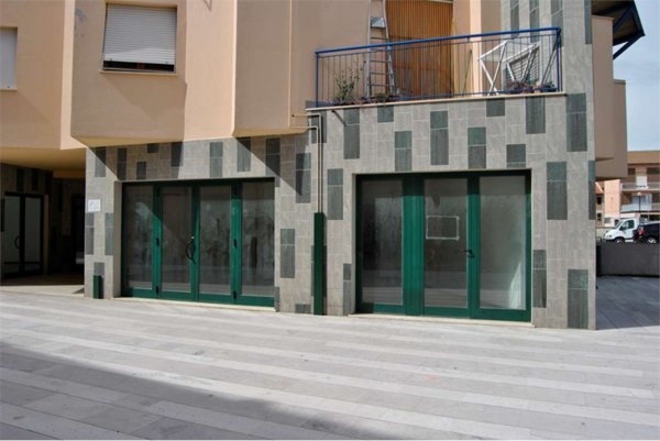 appartamento in vendita a Castelbellino in zona Stazione