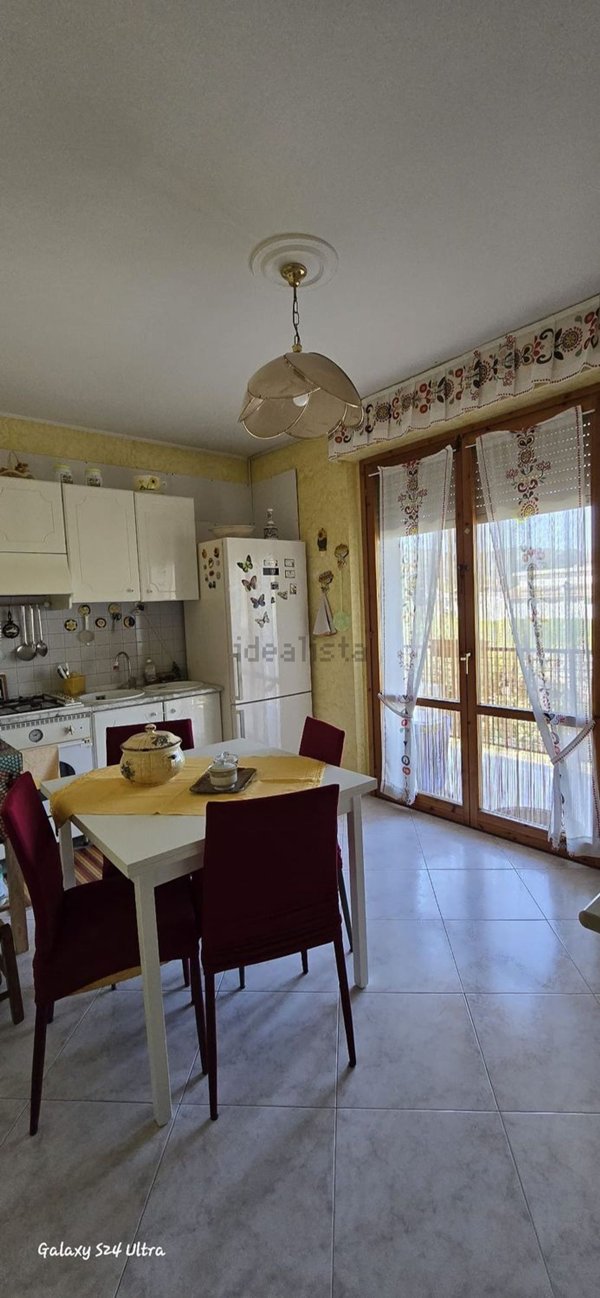 casa indipendente in vendita a Castelbellino in zona Stazione