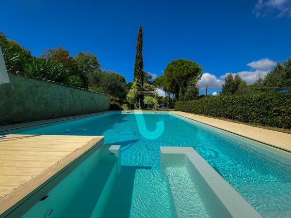 casa indipendente in vendita a Castelbellino