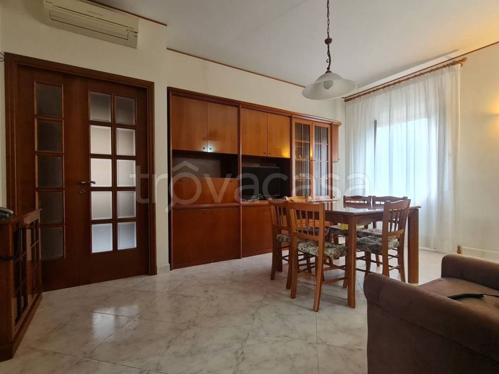 appartamento in vendita a Castelbellino in zona Pianello