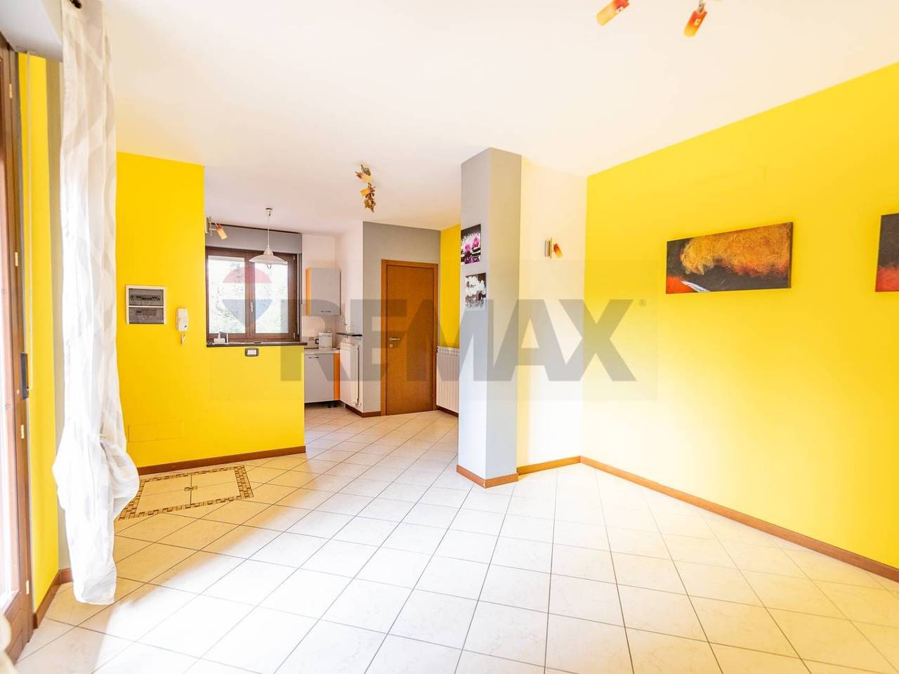 appartamento in vendita a Castelbellino in zona Pianello