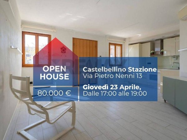 appartamento in vendita a Castelbellino in zona Stazione