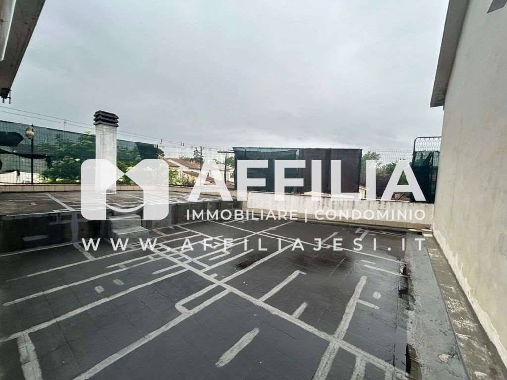 appartamento in vendita a Castelbellino in zona Pantiere