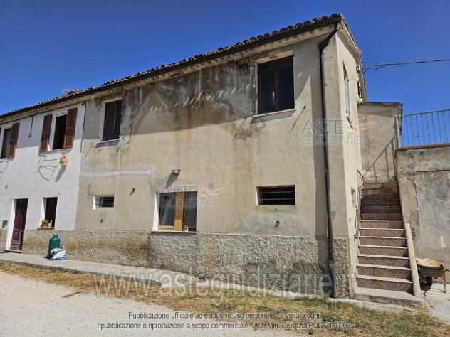 appartamento in vendita a Castelbellino in zona Pantiere
