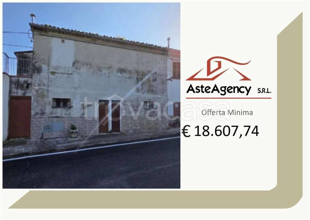 appartamento in vendita a Castelbellino in zona Pantiere