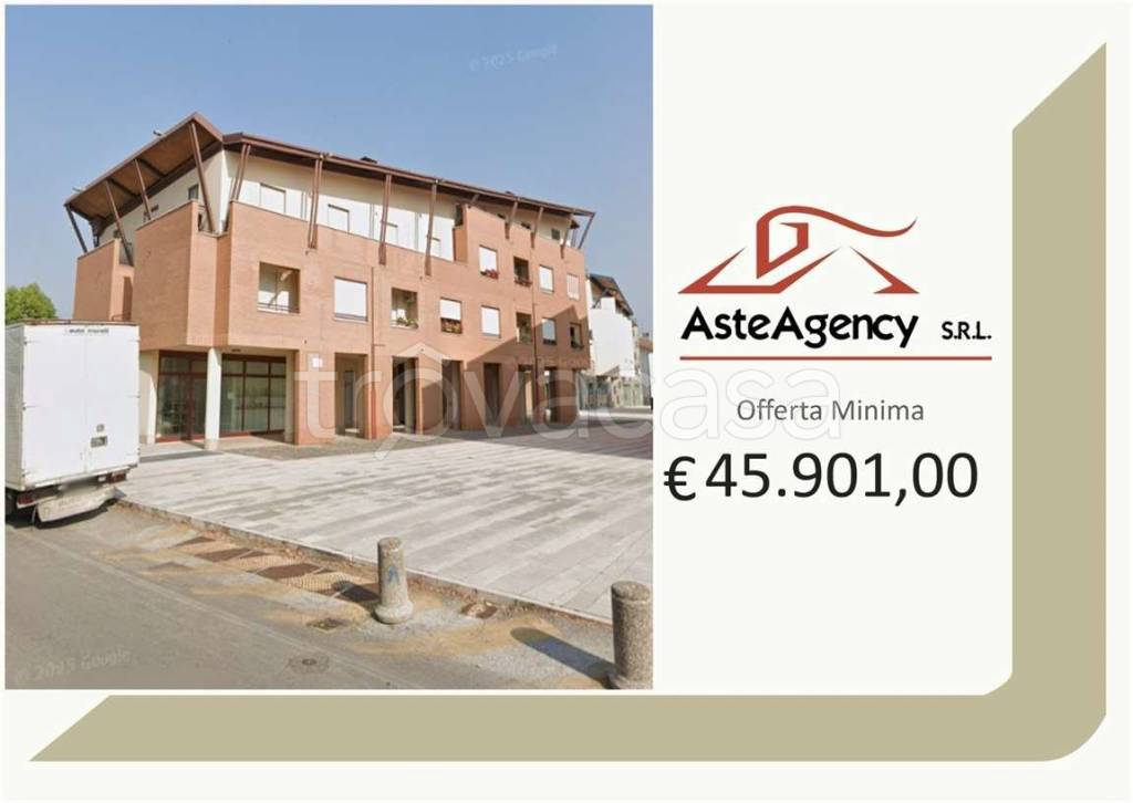 appartamento in vendita a Castelbellino in zona Stazione